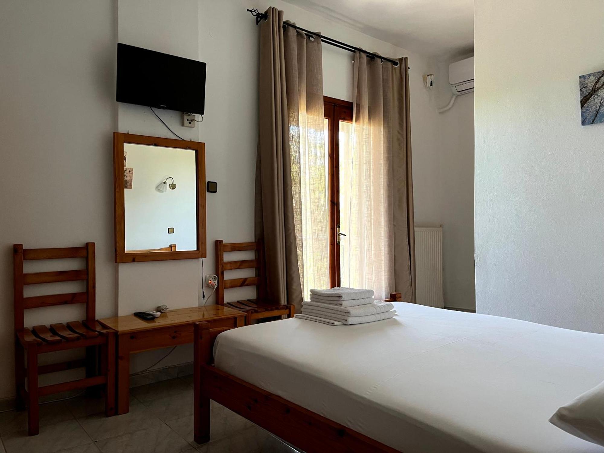 Akamatis Giorgos Hotel Терма Стая снимка
