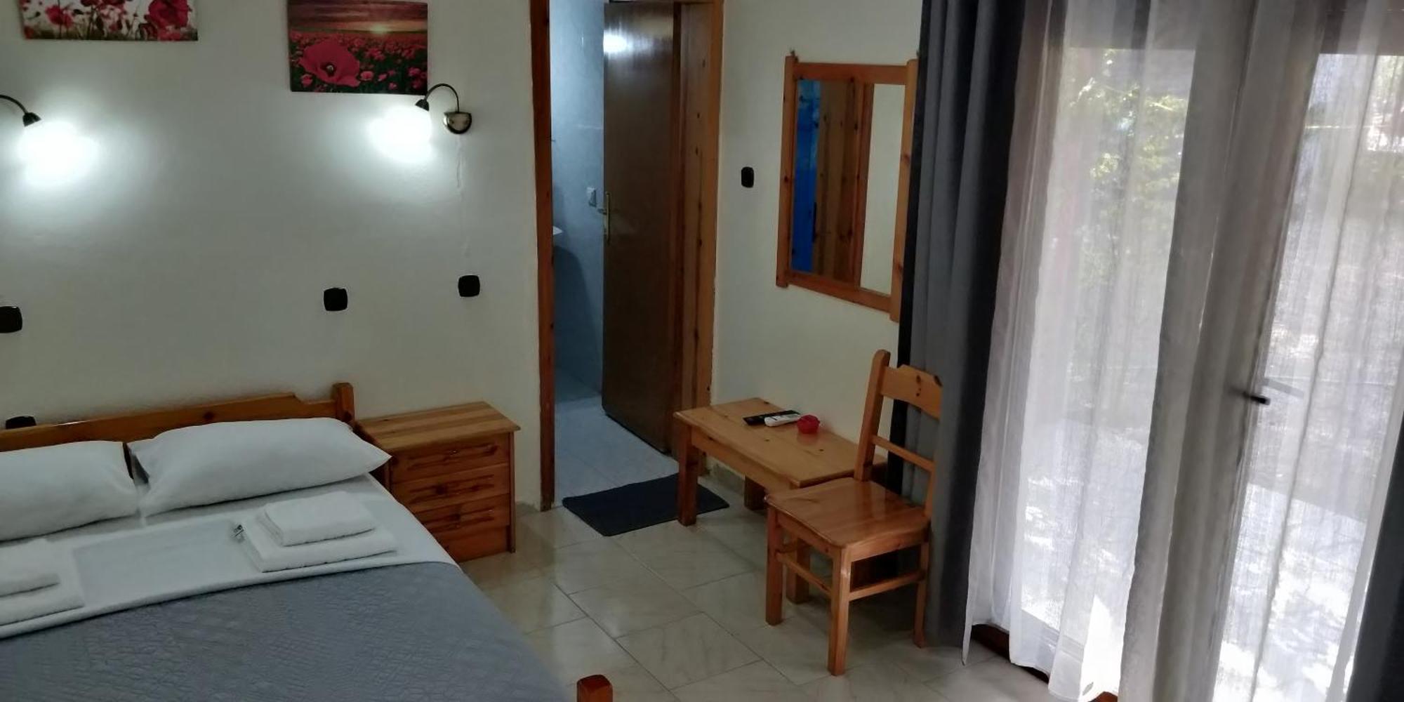 Akamatis Giorgos Hotel Терма Екстериор снимка